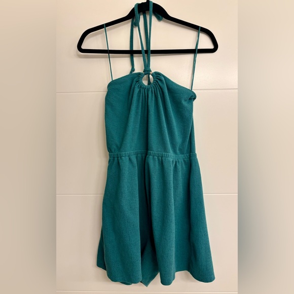 Old Navy O-Ring Romper - Picture 2 of 7